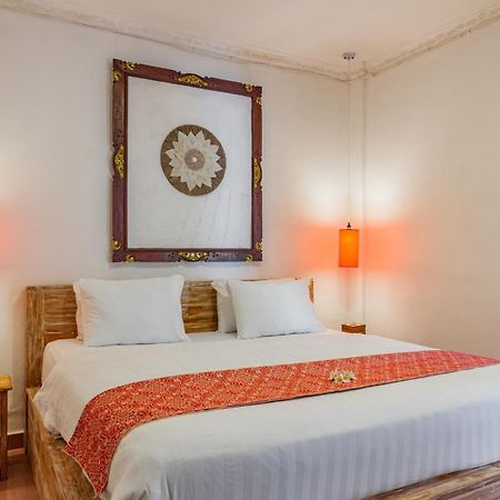 Capital O 93944 Geweka Homestay 金巴兰 外观 照片